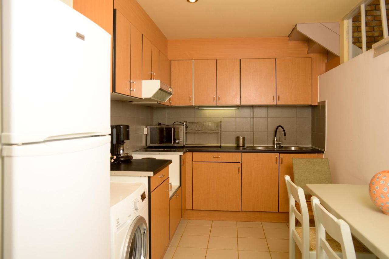 Agali 2 Superior Mezonet Front Of The Sea Apartment Akrogiali Exterior photo